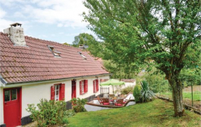 Отель Three-Bedroom Holiday Home in Gouy en Ternois  Гуи-ан-Тернуа
